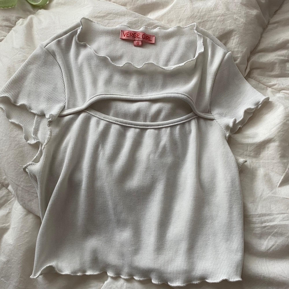 Verge girl top